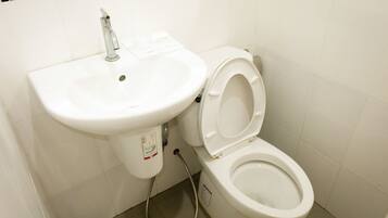 Superior Room | Bathroom sink