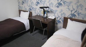 Twin Room | Free WiFi