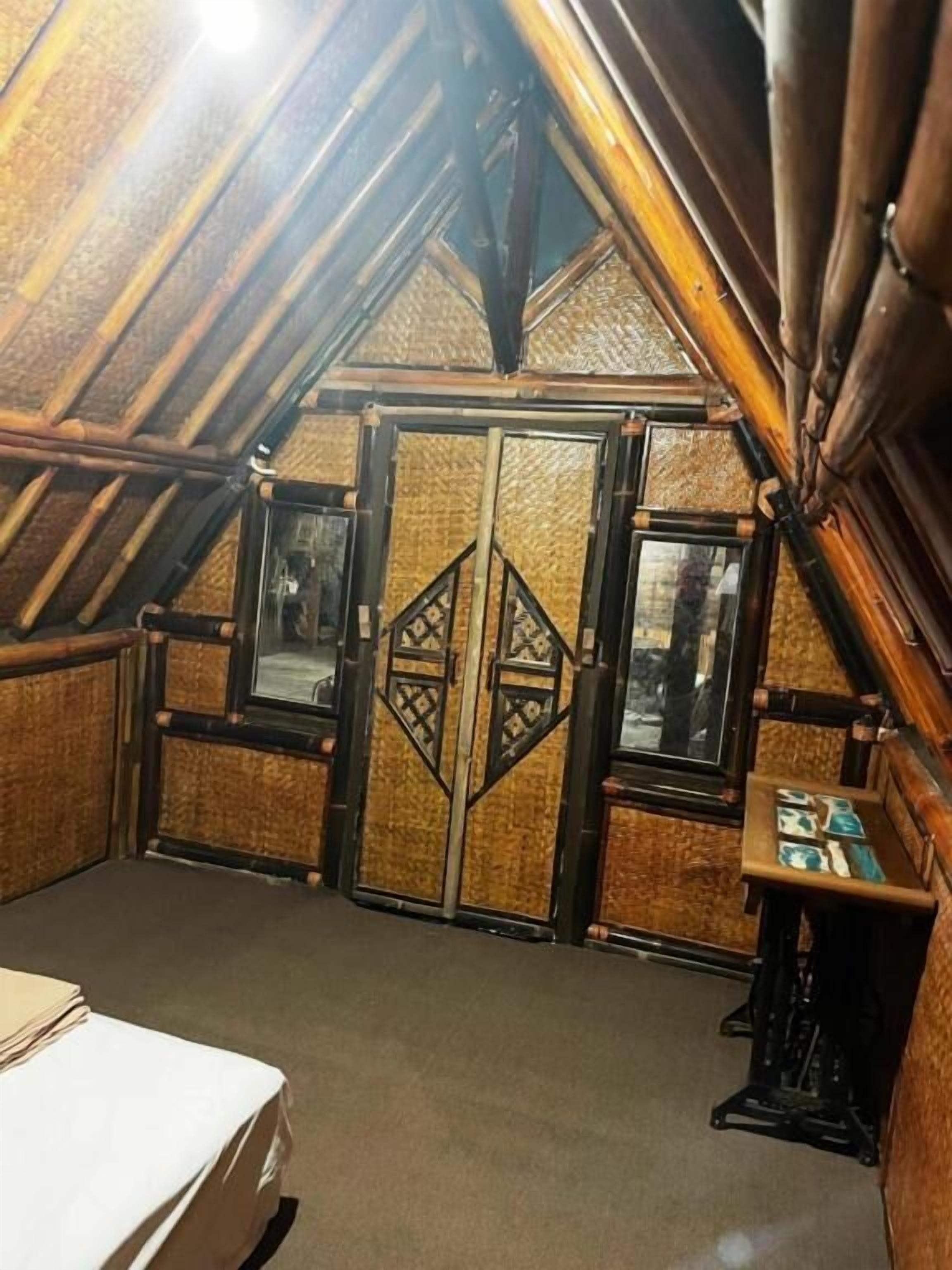 Traditional Double Room | In-room safe, free WiFi, bed sheets