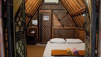 Kamar Double Tradisional | Brankas, Wi-Fi gratis, dan seprai linen