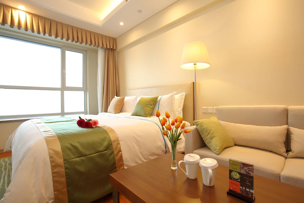 ห้องพัก | ผ้านวมขนเป็ด, มินิบาร์, ตู้นิรภัยในห้องพัก, โต๊ะทำงาน