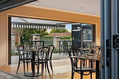 Potters Toowoomba Hotel