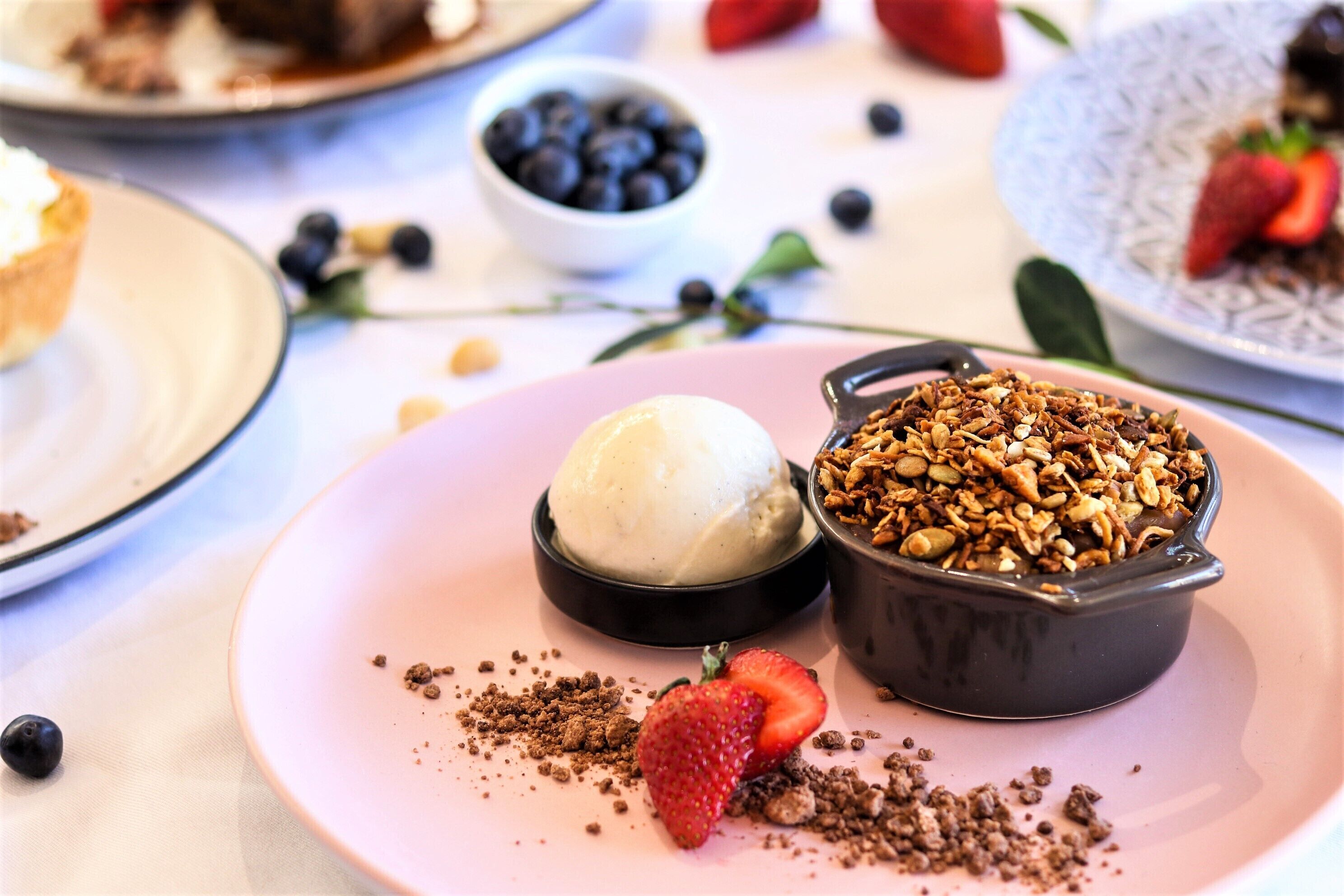 breakfast and dinner served