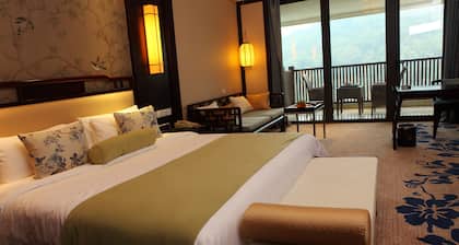 CiXi Hangzhou Bay Hotel