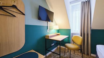 Desk, iron/ironing board, free WiFi, bed sheets