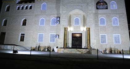 Grand Emir Residence