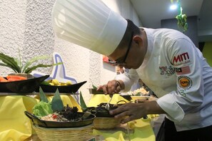 BBQ/picnic Area - Amansari Hotel Nusajaya (Gelang Patah)