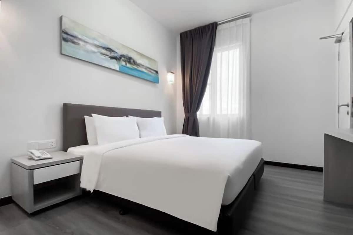 1 dormitori, minibar, caixa forta a l'habitació i escriptori