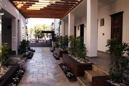 Meggs Bodrum Beach Hotel