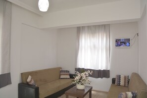 Huoneisto, 1 makuuhuone | Oleskelualue | LED-televisio