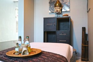 Massages - DD Living - Hostel (Canggu)