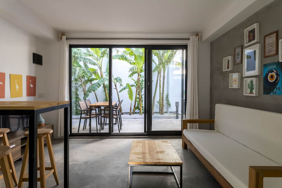 Familie appartement, 1 slaapkamer, kitchenette, aan de binnenplaats | Terras