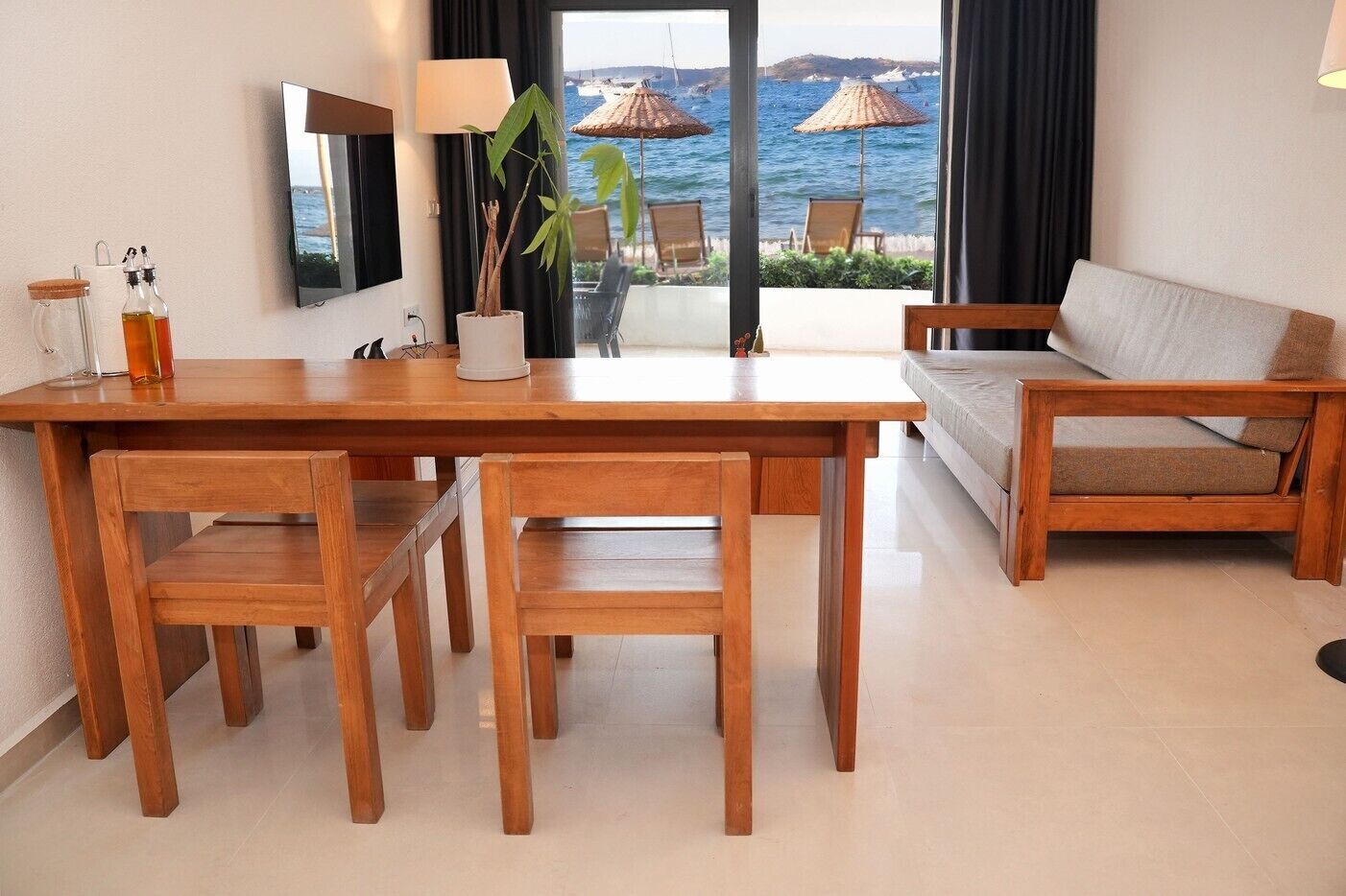 Maison Exécutive, 2 chambres, vue mer, en front de plage | Literie de qualité supérieure, rideaux occultants, Wi-Fi gratuit