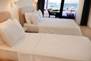 Hus – executive, 2 soverom, sjøutsikt, ved strandkanten | Sengetøy av topp kvalitet, blendingsgardiner og wi-fi (inkludert)