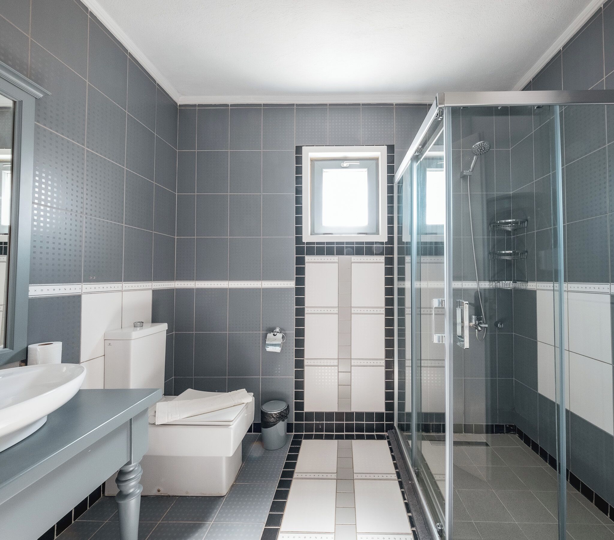 luxury studio suite | 1 bedroom, premium bedding, minibar, in-room safe