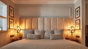 Grand-Suite, Flussblick | Hochwertige Bettwaren, Zimmersafe, individuell dekoriert