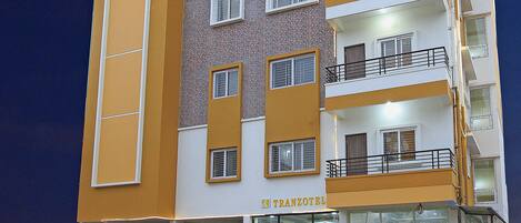 Chi tiết ngoại thất