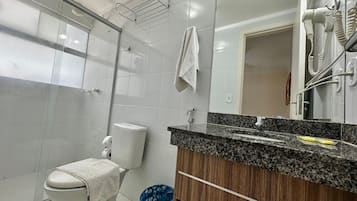 Apartemen | Kamar mandi | Shower