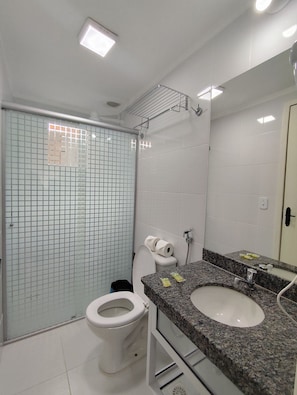 Apartment | Bathroom