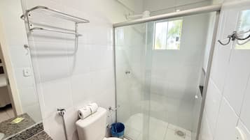 Apartment | Bathroom | Shower