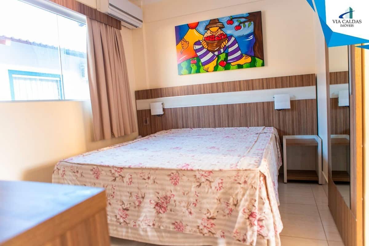 In-room safe, free WiFi