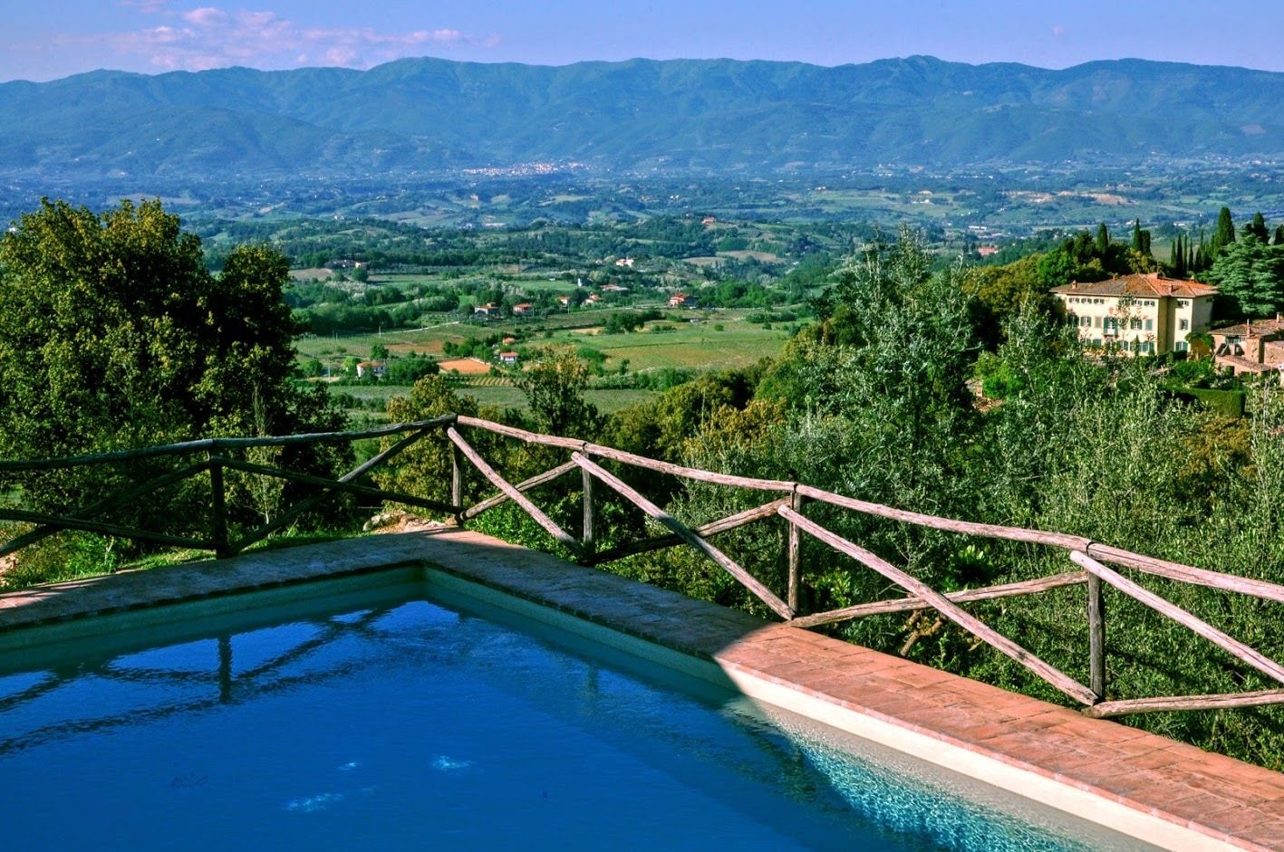 Cottage panoramico, 4 camere da letto, piscina privata, vista valle | Terrazza/patio