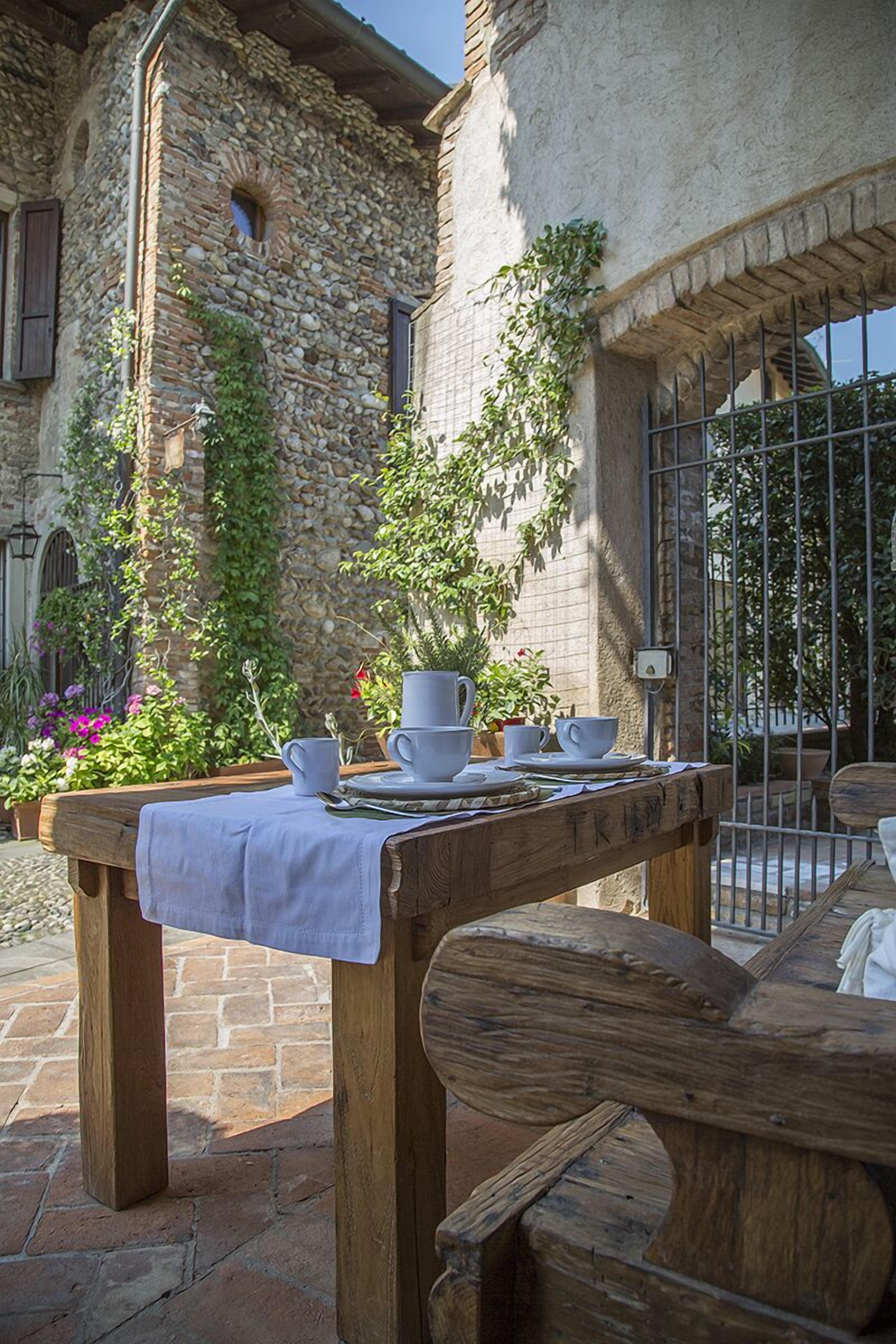 Suite Design, letti multipli, al piano terra | Terrazza/patio