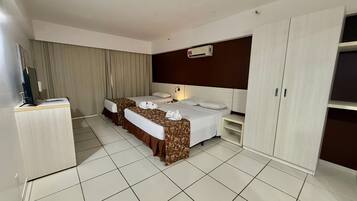 1 habitación, minibar, caja de seguridad en la habitación y escritorio