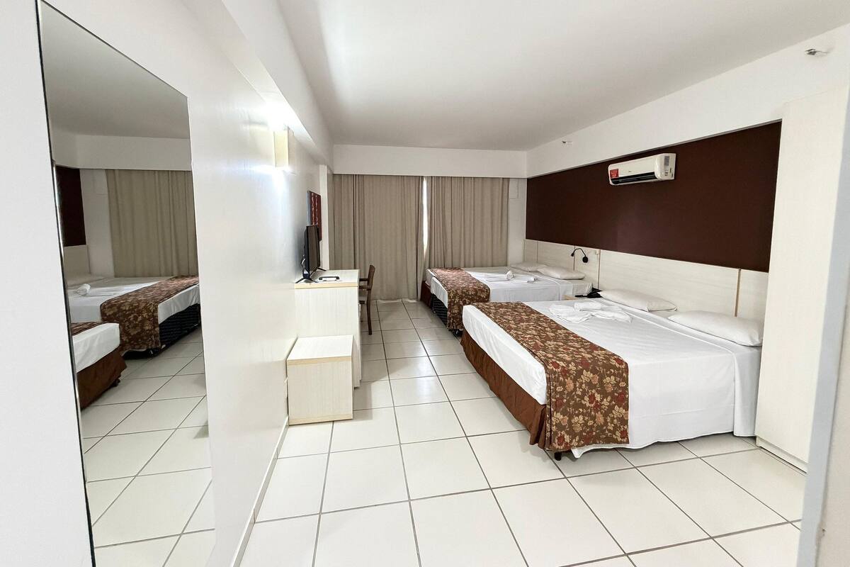 APTO 635 | 1 bedroom, minibar, in-room safe, desk