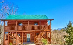 Apartment, 6 Bedrooms | Front of property - Smoky Mountain Lodge (Pigeon Forge)