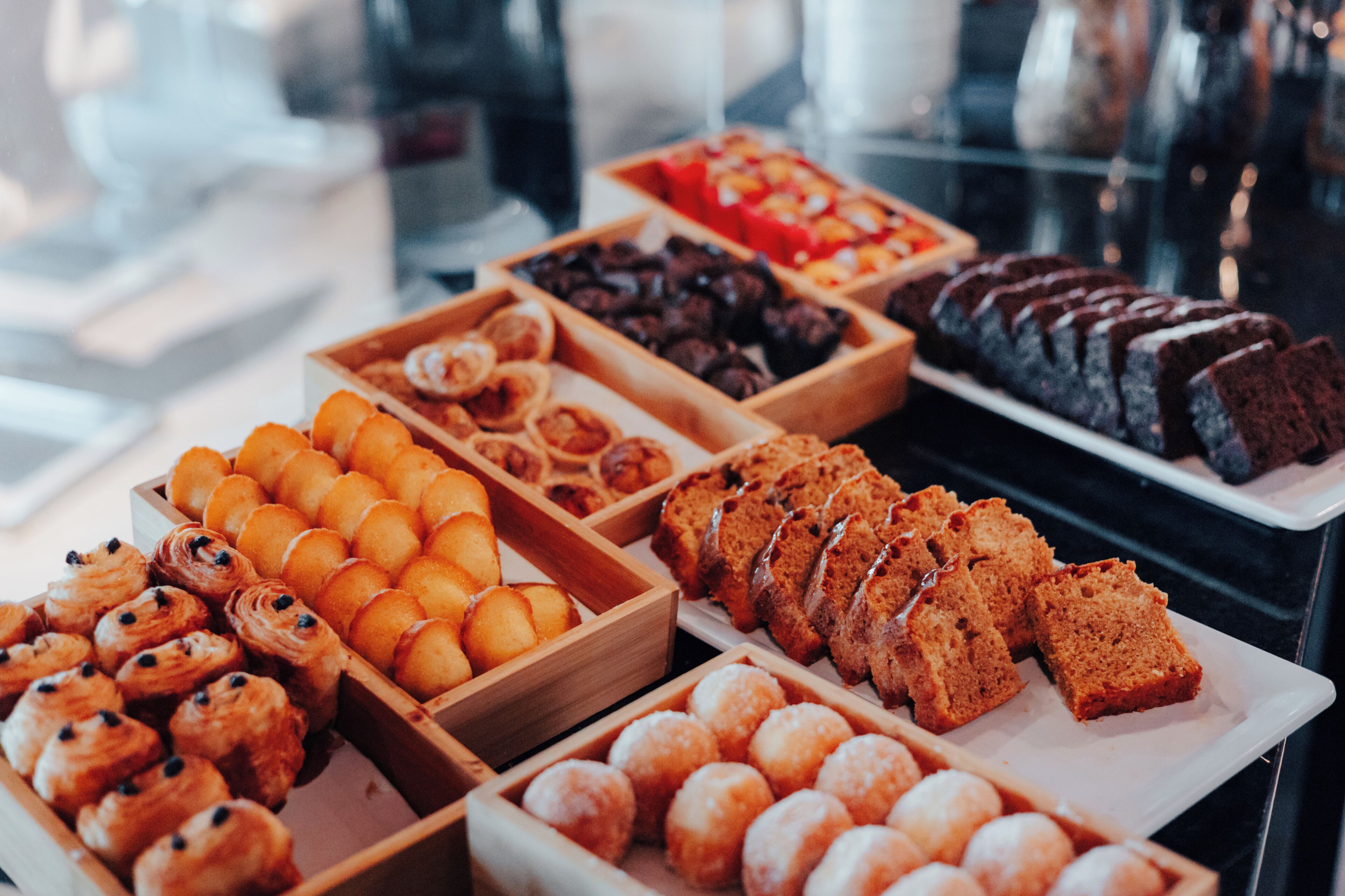 Petit déjeuner buffet servi tous les jours en supplément