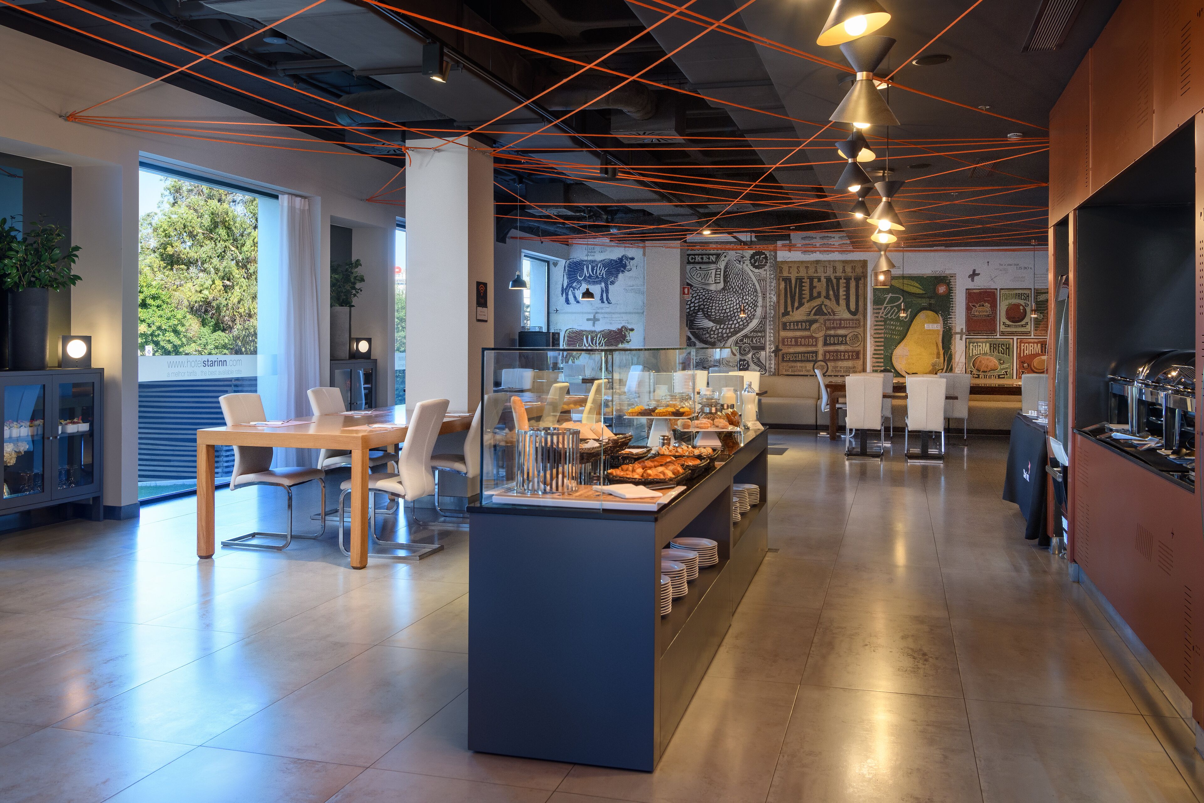 breakfast, lunch and dinner served