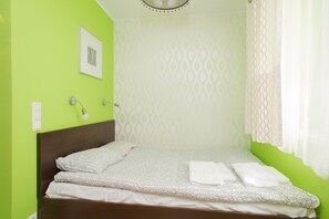 Apartment, 1 Bedroom | 1 bedroom, desk, iron/ironing board, free WiFi