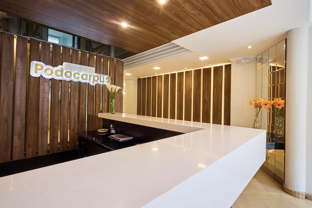 Hotel Podocarpus