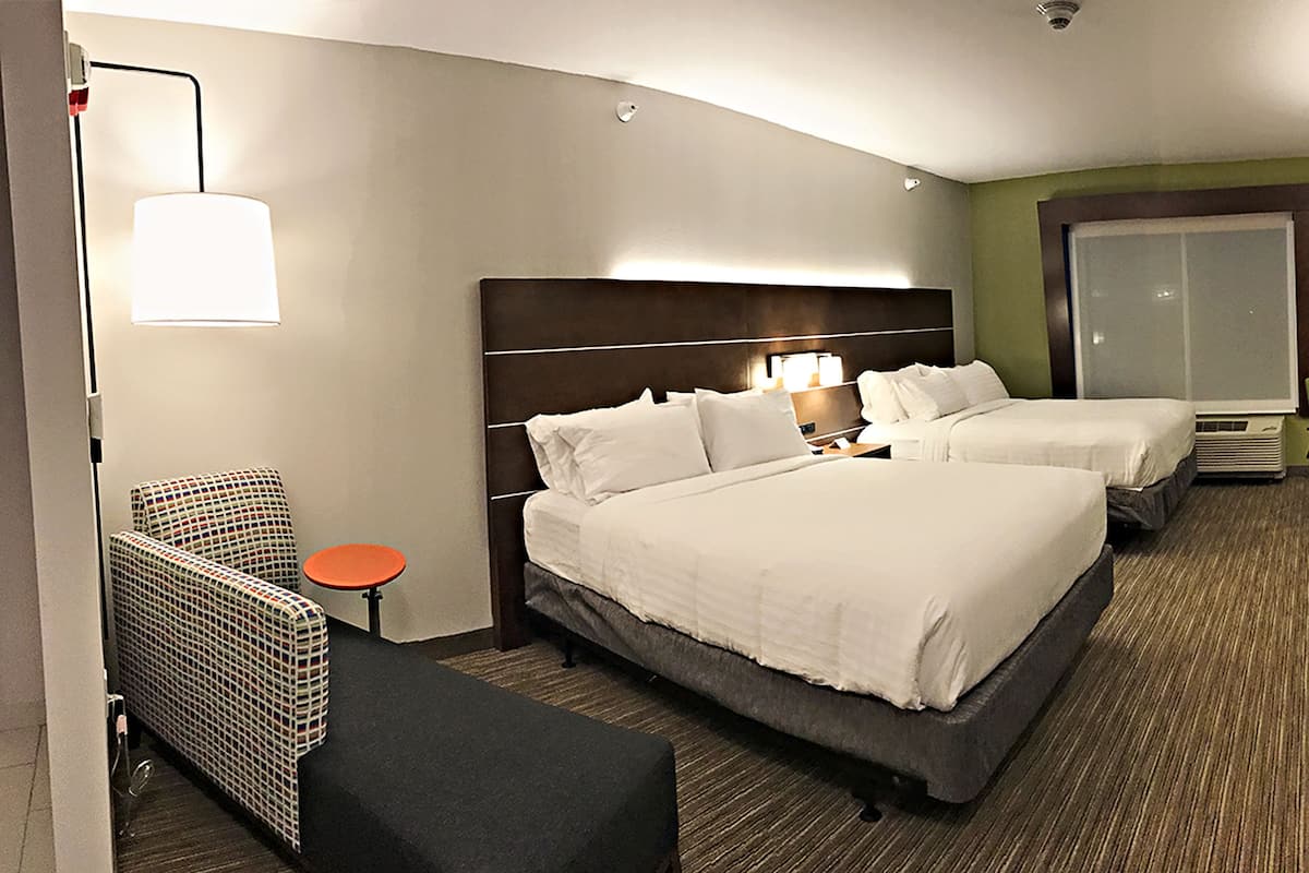 In-room safe, desk, laptop workspace, blackout drapes