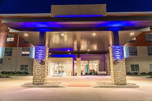 Holiday Inn Express & Suites Rantoul by IHG