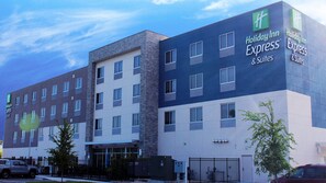 Exterior - Holiday Inn Express & Suites Jacksonville W - I295 and I10 by IHG (Jacksonville)