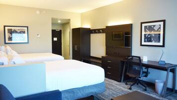 Premium bedding, in-room safe, desk, laptop workspace