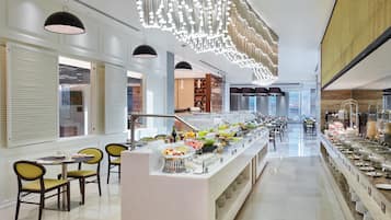 Daily buffet breakfast for a fee