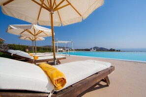 Villa, 5 habitaciones, alberca privada | Terraza o patio