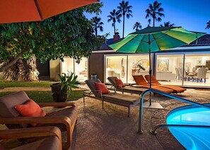Departamento, 3 habitaciones | Alberca al aire libre