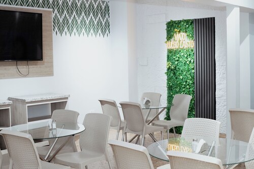 Hotel Palmas Del Estadio