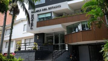 Bagian depan properti