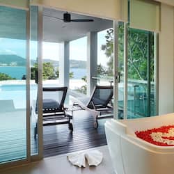 Pool Villa Ocean View | 고급 침구, 미니바, 객실 내 금고, 책상