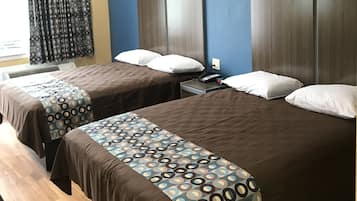 Escritorio, wifi gratis, ropa de cama y acceso para silla de ruedas