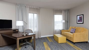 Premium bedding, in-room safe, individually furnished, desk