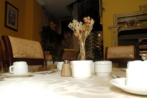 Coffee shop - Colony Inn Hotel (Ambato)