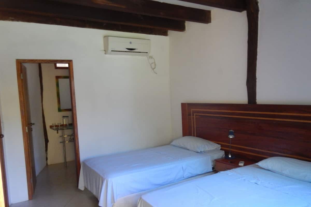 Economy Double Room, 2 Twin Beds, Pool Access, Garden View | Pillowtop beds, in-room safe, desk, WiFi (free)