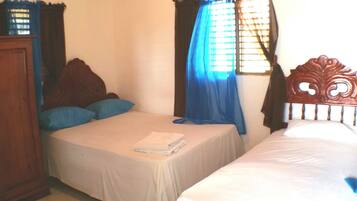 Quadruple Room with Air Con | Truy cập Internet không dây miễn phí