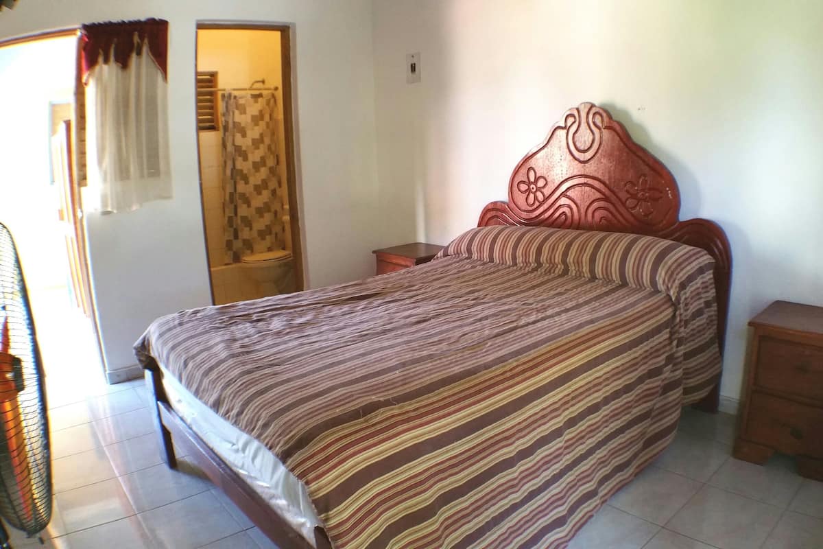 Superior Double With A/C | WiFi (free)